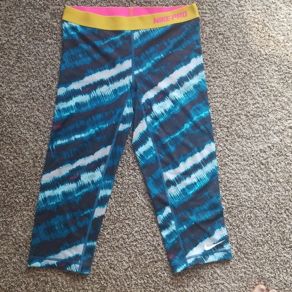 Nike Pro 3/4 length